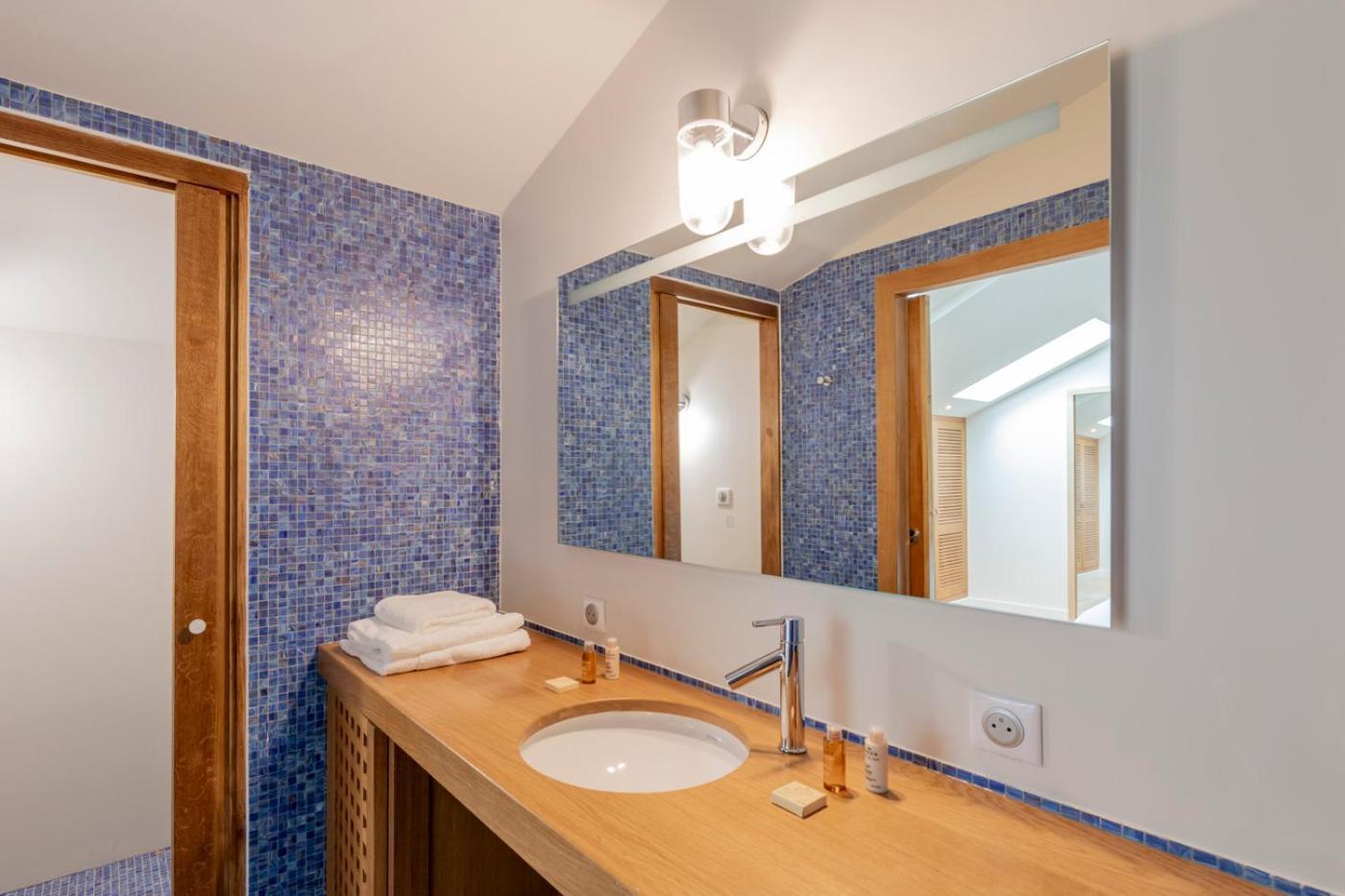 Residence Les Suites Du Port - By Le Saint Ferdinand Аркашон Екстериор снимка